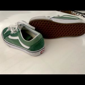 Cute green Vans